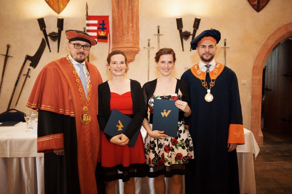 Promočný akt absolventov