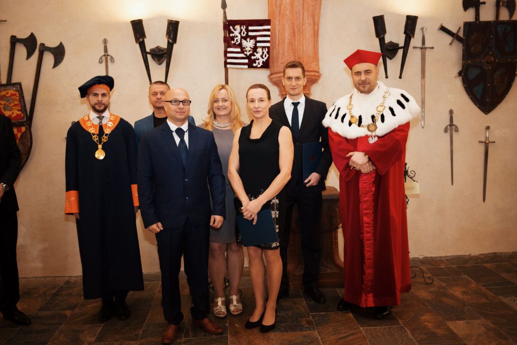 Promočný akt absolventov