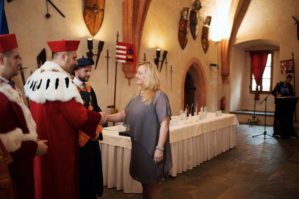 Promočný akt absolventov