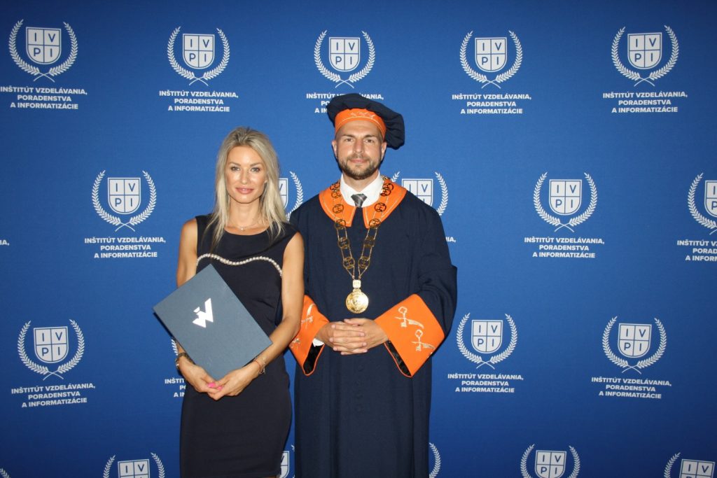 Odovzdávanie certifikátov