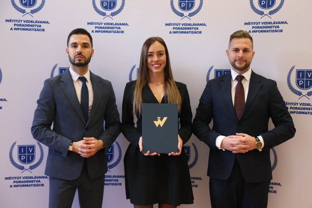 Odovzdávanie certifikátov