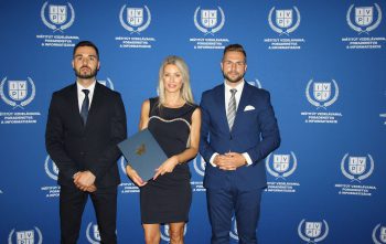 Odovzdávanie certifikátov I