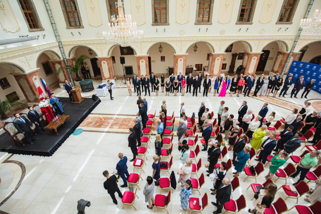 Promočný akt absolventov