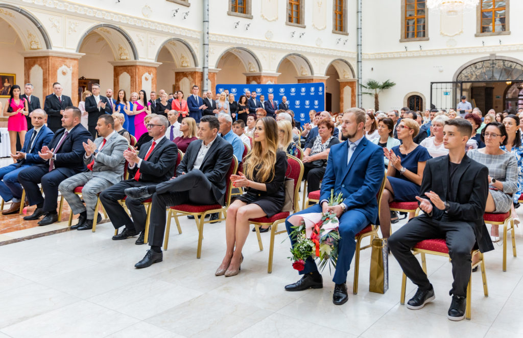 Promočný akt absolventov