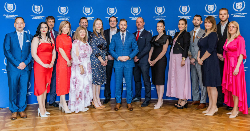 Promočný akt absolventov