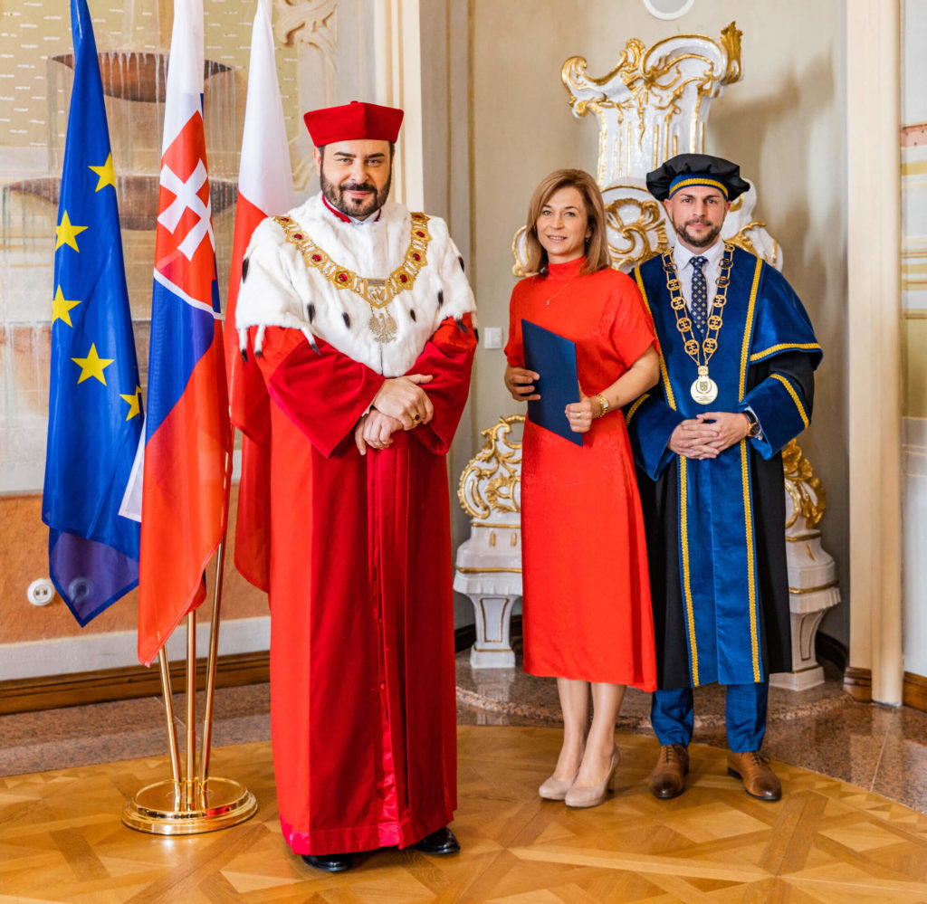 Promočný akt absolventov