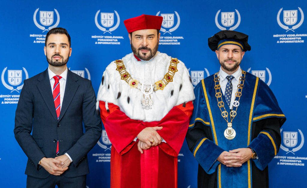 Promočný akt absolventov