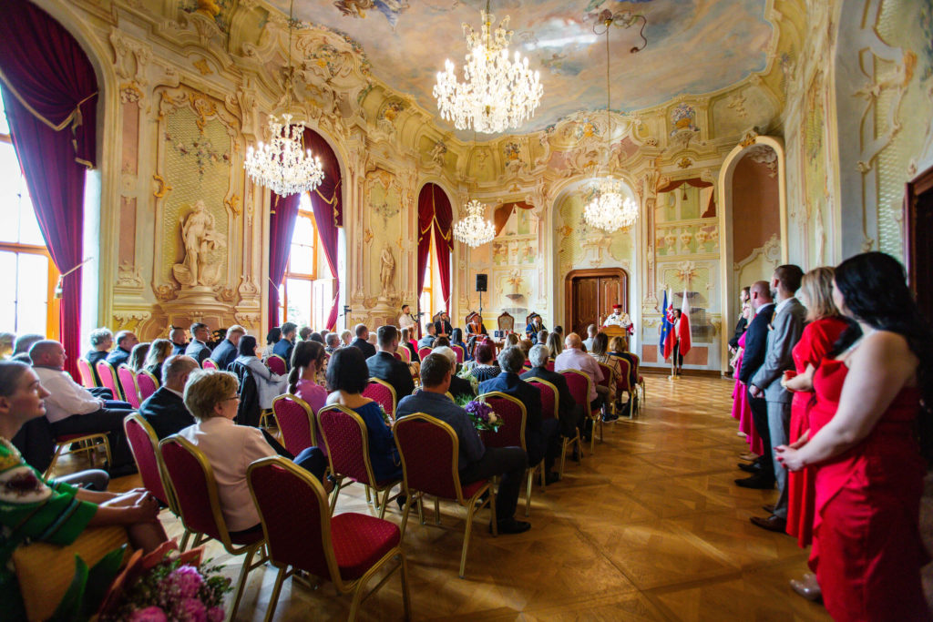 Promočný akt absolventov