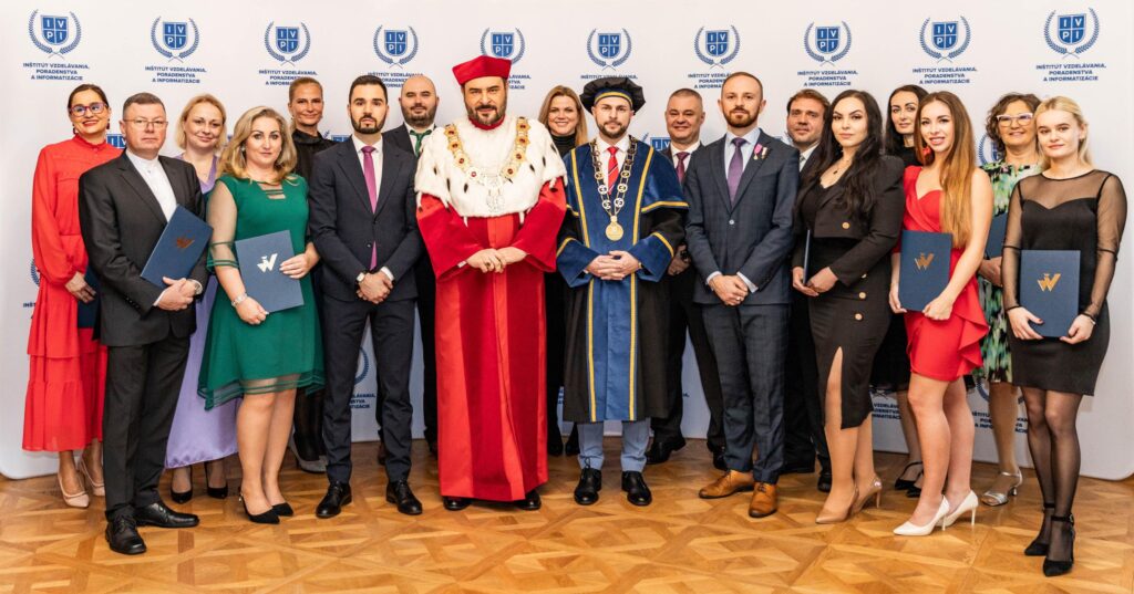 Promočný akt absolventov